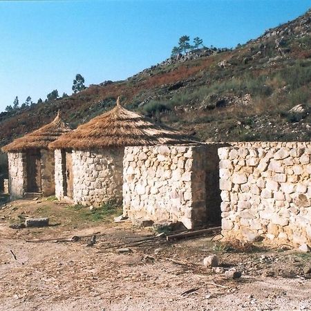 Hotel Quinta Dos 4 Lagares Serrazes Exterior foto